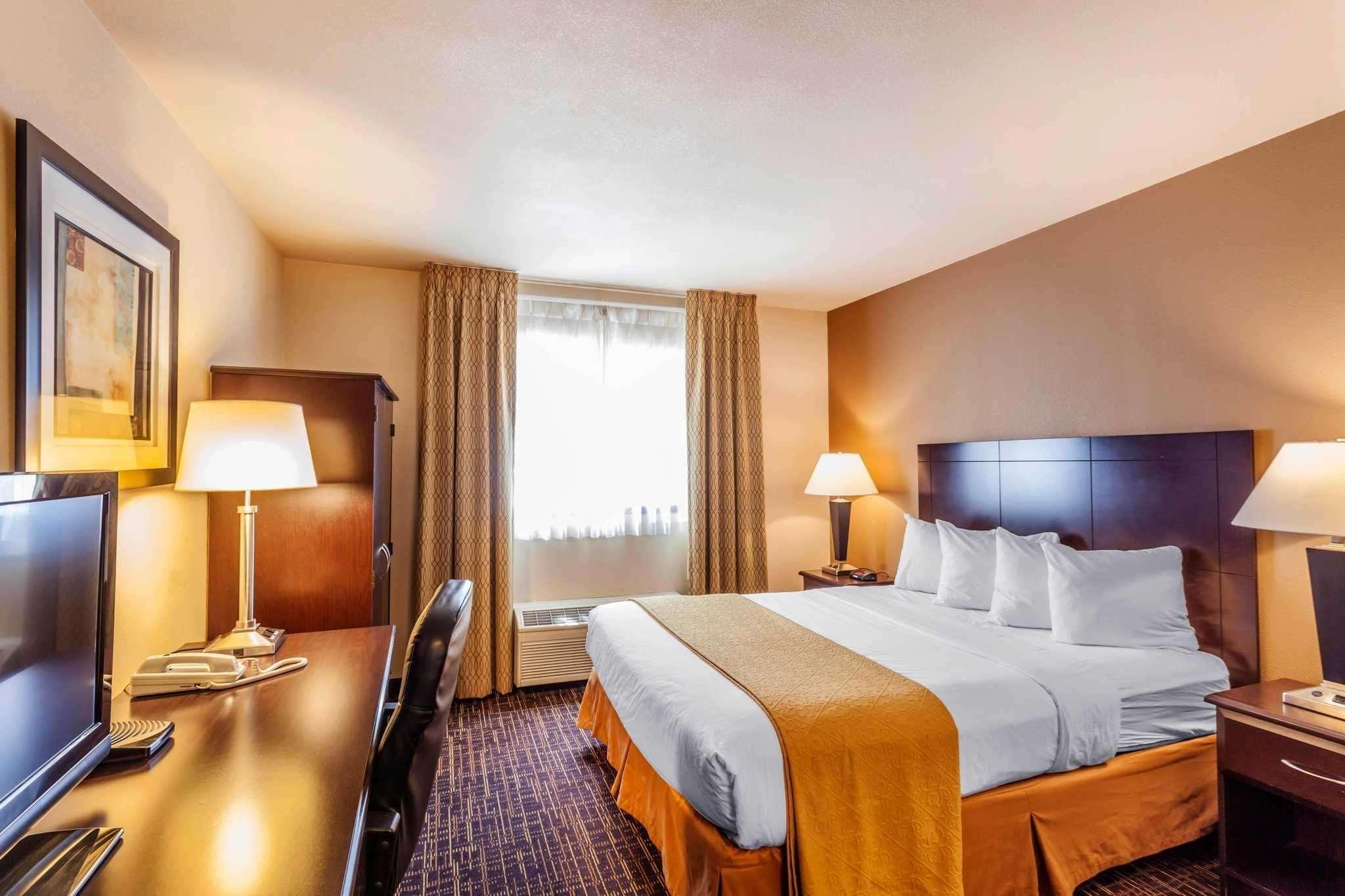 Hotel Quality Arlington