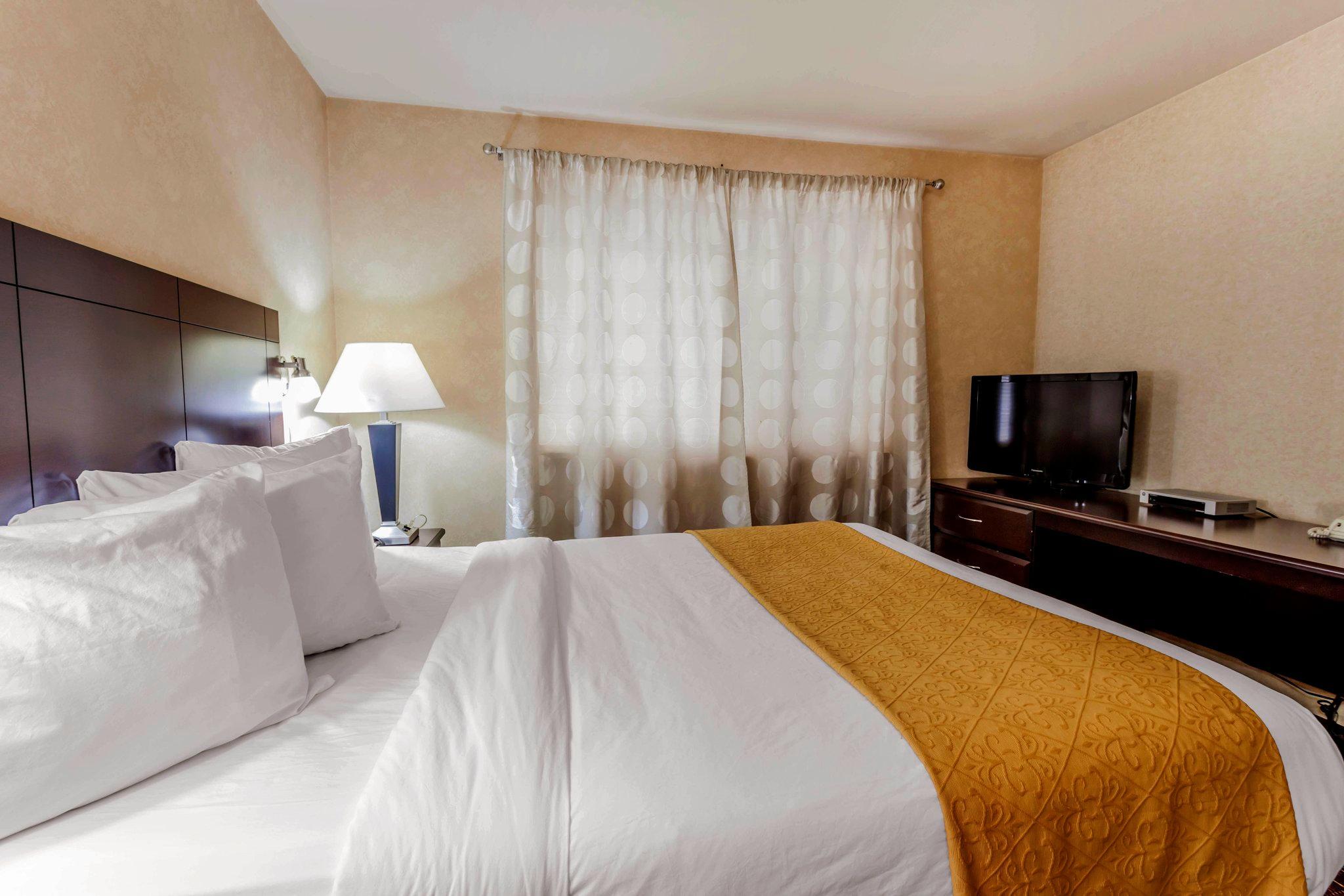 Quality Hotel Arlington
