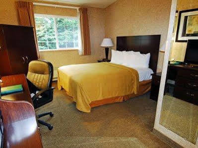 Quality Hotel Arlington